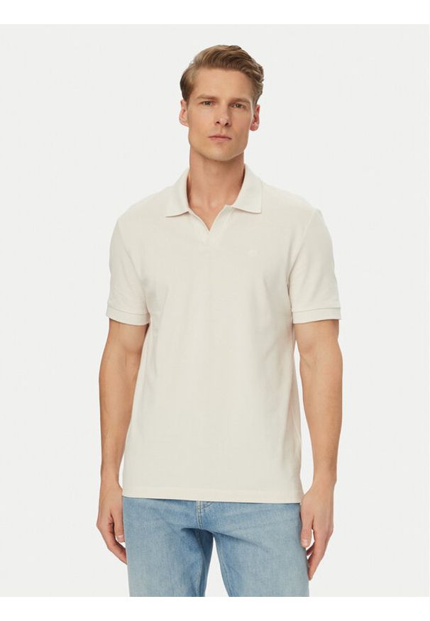 Calvin Klein Jeans Polo LV04RF215G Kremowy Regular Fit. Typ kołnierza: polo. Kolor: kremowy. Materiał: bawełna