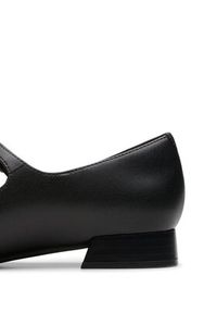 Clarks Półbuty Natalyn Lane 26181929 Czarny. Kolor: czarny. Materiał: skóra