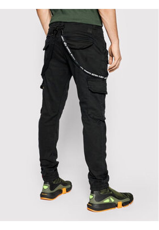 Alpha Industries Spodnie materiałowe Utility 128202 Czarny Slim Fit. Kolor: czarny. Materiał: bawełna