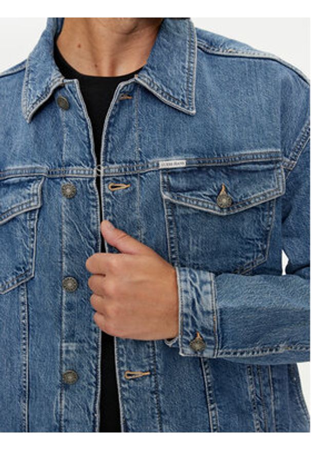 Guess Jeans Kurtka jeansowa M4YN38 D5DO2 Niebieski Regular Fit. Kolor: niebieski. Materiał: bawełna