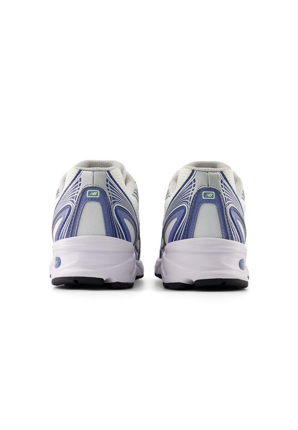 Buty unisex New Balance U7405K9 – białe. Kolor: biały. Materiał: syntetyk, materiał. Szerokość cholewki: normalna. Sezon: lato. Sport: turystyka piesza