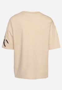 Born2be - Beżowy Bawełniany T-shirt z Ozdobnym Nadrukiem Flacia. Kolor: beżowy. Materiał: bawełna. Wzór: nadruk #2
