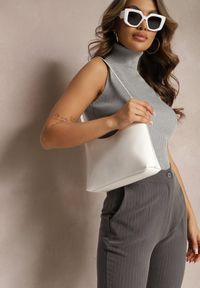 Renee - Szara Bluzka z Elastycznego Materiału bez Rękawów z Golfem Merdia. Typ kołnierza: golf. Kolor: szary. Materiał: materiał. Długość rękawa: bez rękawów. Sezon: lato