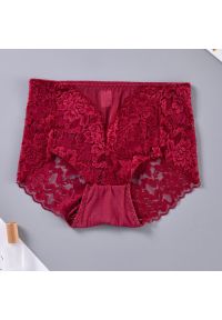 Intica - Majtki koronkowe z pełnym tyłem eleganckie Heidine. Kolor: czerwony. Materiał: koronka. Wzór: koronka