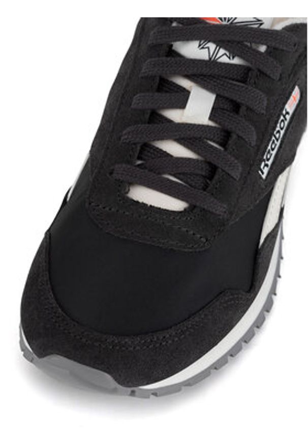 Reebok Sneakersy CLASSIC AZ 100208831 Czarny. Kolor: czarny. Materiał: skóra, zamsz. Model: Reebok Classic