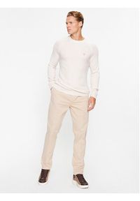 Guess Spodnie materiałowe Noah M3BB27 WFPMA Beżowy Slim Fit. Kolor: beżowy. Materiał: bawełna #2