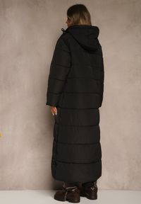 Renee - Czarna Prosta Kurtka z Pikowanymi Przeszyciami i Kapturem Acaite. Kolor: czarny. Materiał: jeans, poliester. Styl: elegancki #3