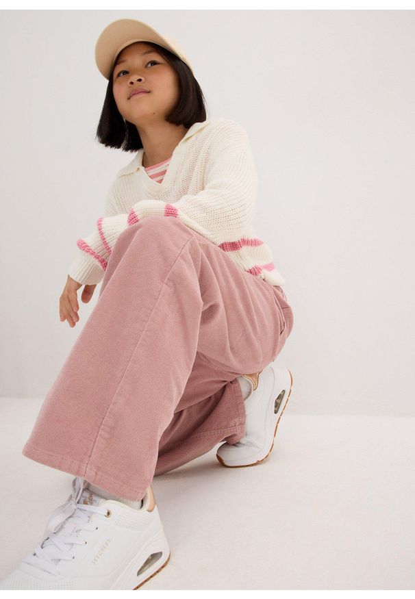 bonprix - Spodnie sztruksowe, Loose Fit. Kolor: różowy. Materiał: sztruks