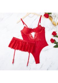 Intica - Body z koronką idealne na specjalne okazje Youngmi. Kolor: czerwony. Materiał: koronka. Wzór: koronka #1