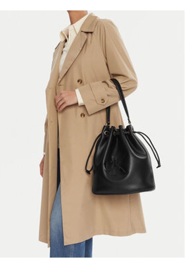Calvin Klein Torebka Bold Ck Large Bucket Bag LV04F3232G Czarny. Kolor: czarny. Materiał: skórzane