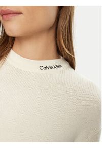 Calvin Klein Jeans Sweter Logo Embro J20J225073 Écru Regular Fit. Materiał: bawełna