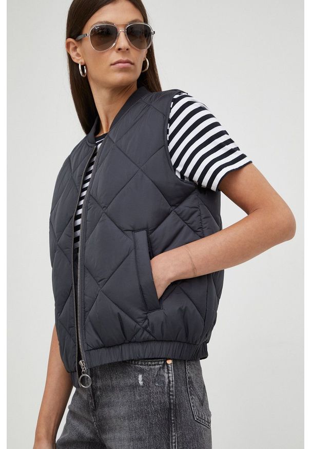 Mustang bezrękawnik damski kolor szary przejściowy. Okazja: na co dzień. Kolor: szary. Długość rękawa: bez rękawów. Styl: casual