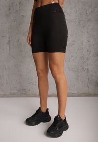 Renee - Czarne Szorty Kolarki High Waist Marerila. Okazja: na co dzień. Stan: podwyższony. Kolor: czarny. Długość: krótkie. Styl: casual, sportowy #7