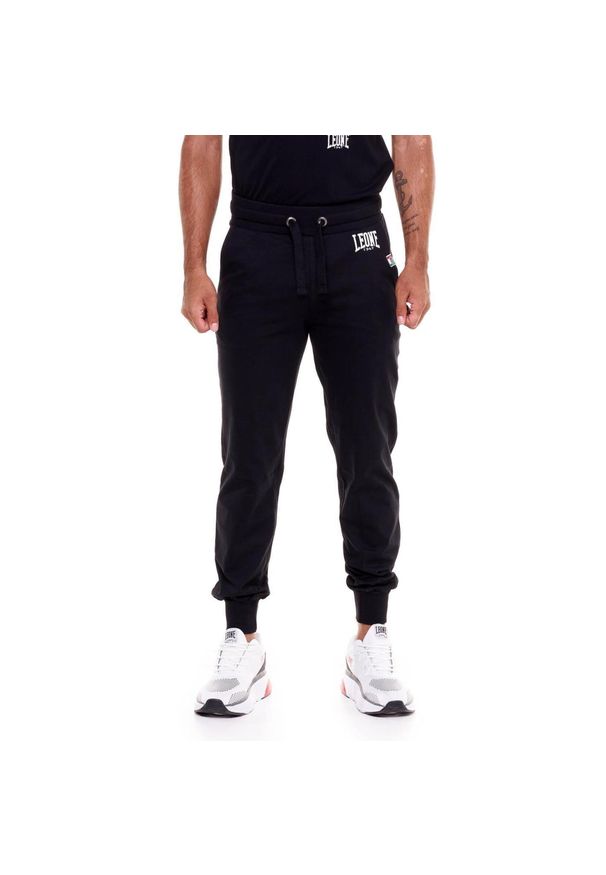 LEONE 1947 APPAREL - Męskie spodnie sportowe z małym logo. Kolor: czarny. Materiał: tkanina. Sport: fitness