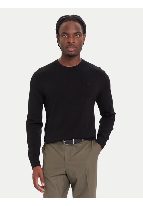 Calvin Klein Sweter LV04LB305G Czarny Regular Fit. Kolor: czarny. Materiał: wełna