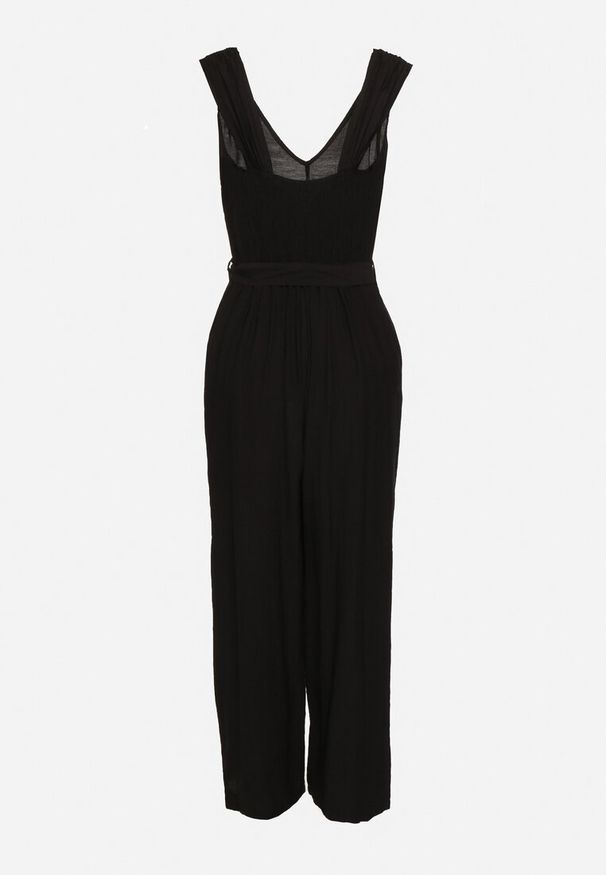 Born2be - Czarny Wiskozowy Kombinezon na Ramiączkach z Materiałowym Paskiem i Gumkami w Talii Zadia. Kolor: czarny. Materiał: wiskoza, materiał. Długość rękawa: na ramiączkach