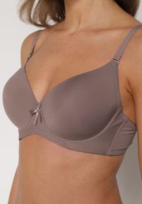 Born2be - Beżowy Klasyczny Biustonosz o Gładkim Wykończeniu z Kokardką Adothyia. Kolor: beżowy. Wzór: gładki #6