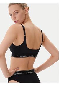 Calvin Klein Swimwear Góra od bikini LV00Q61130 Czarny. Kolor: czarny. Materiał: syntetyk #5