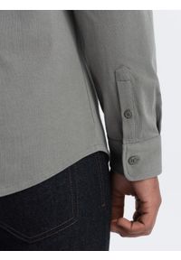 Ombre Clothing - Bawełniana męska koszula REGULAR z dzianiny single jersey - jasny khaki V4. Kolor: brązowy. Materiał: bawełna, jersey, dzianina. Wzór: haft, kolorowy #5