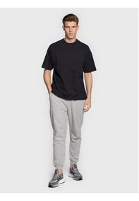 OCAY T-Shirt 22-311002 Czarny Regular Fit. Kolor: czarny. Materiał: bawełna #4