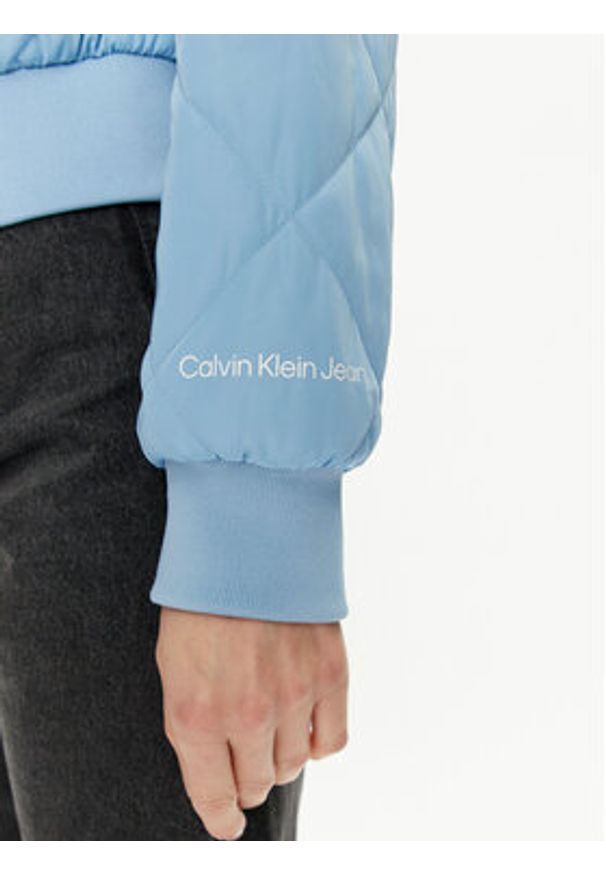 Calvin Klein Jeans Kurtka bomber J20J222587 Niebieski Regular Fit. Kolor: niebieski. Materiał: syntetyk
