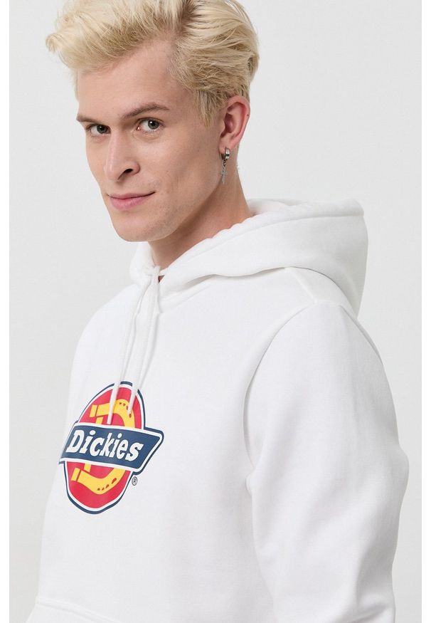 Dickies Bluza męska kolor biały z kapturem z nadrukiem. Okazja: na co dzień. Typ kołnierza: kaptur. Kolor: biały. Materiał: dzianina. Wzór: nadruk. Styl: casual