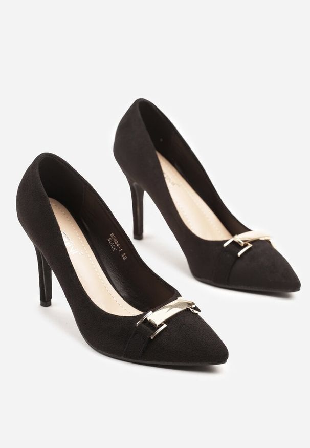 Born2be - Czarne Szpilki z Noskiem w Szpic Zdobione Metaliczną Aplikacją Ninoriela. Okazja: na co dzień. Kolor: czarny. Materiał: jeans. Wzór: aplikacja. Obcas: na szpilce. Styl: elegancki, casual, wizytowy. Wysokość obcasa: średni