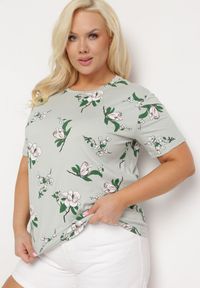 Born2be - Miętowy T-shirt Koszulka z Krótkim Rękawem w Kwiaty Henubia. Okazja: na co dzień. Kolekcja: plus size. Kolor: miętowy. Materiał: materiał. Długość rękawa: krótki rękaw. Długość: krótkie. Wzór: kwiaty. Styl: casual, elegancki