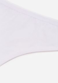 Renee - Białe Gładkie Majtki Stringi z Bawełną Chrysile. Kolor: biały. Materiał: bawełna. Wzór: gładki #3