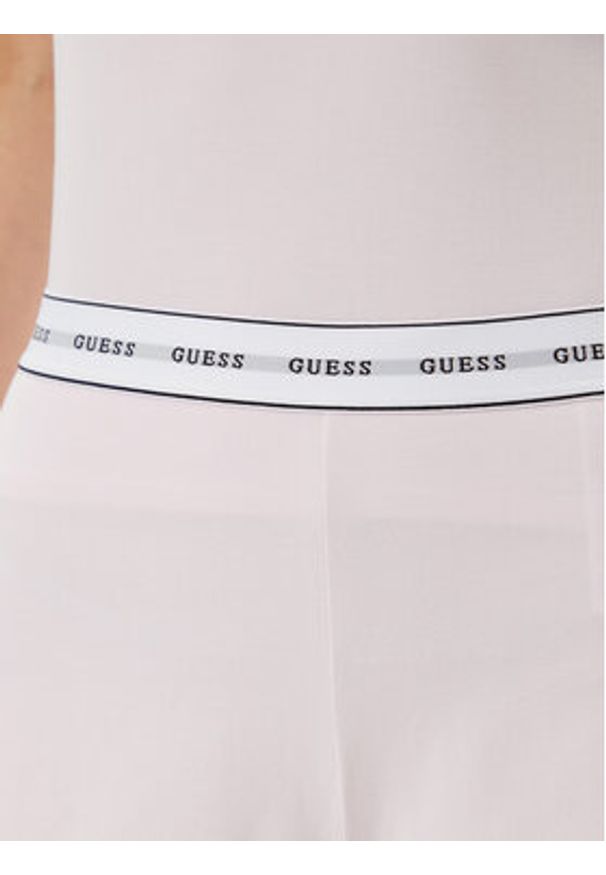 Guess Piżama O5GX13 KBBU1 Różowy Regular Fit. Kolor: różowy. Materiał: bawełna