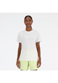 Koszulka damska New Balance WT41554WT – biała. Kolor: biały. Materiał: bawełna. Długość rękawa: krótki rękaw. Długość: krótkie #1