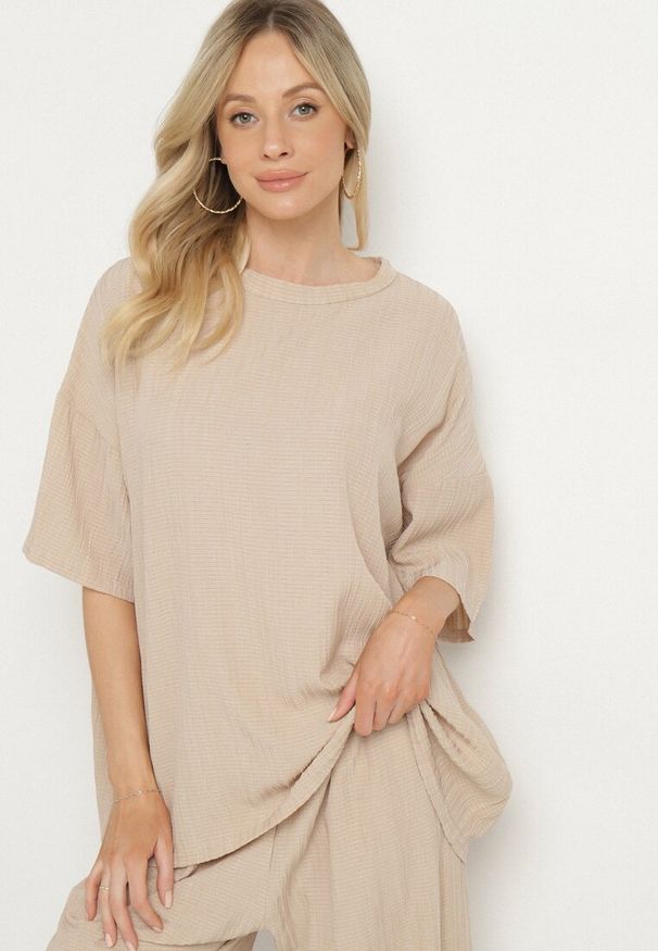 Born2be - Beżowy Komplet Oversize z Bluzką i Długimi Spodniami z Gumką w Pasie Urinivia. Kolor: beżowy