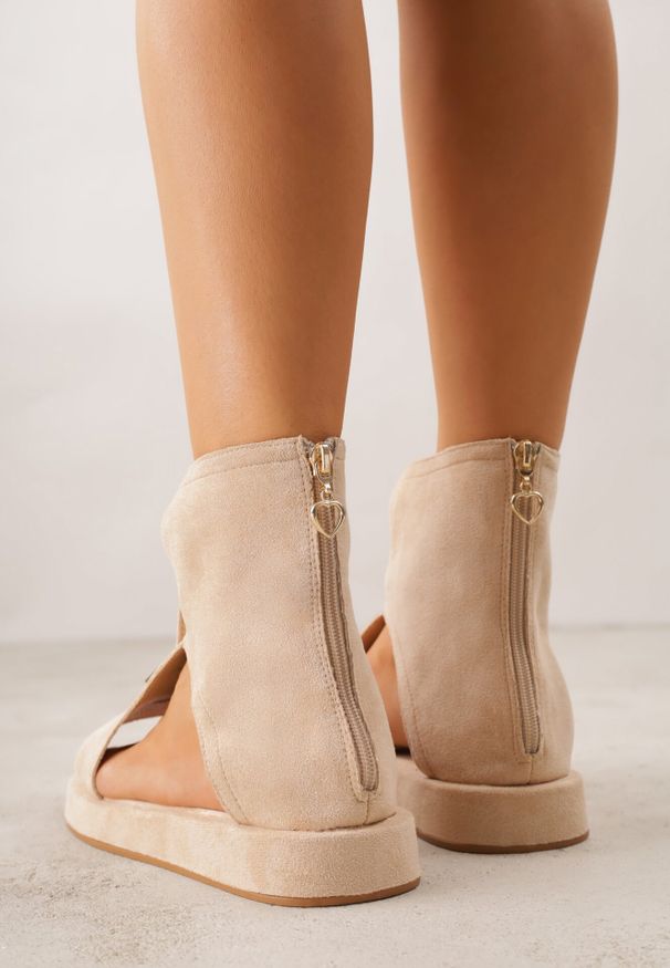 Born2be - Beżowe Sandały w Stylu Botków z Ozdobną Klamrą Theaneasi. Okazja: na co dzień. Zapięcie: klamry. Kolor: beżowy. Materiał: jeans. Styl: elegancki, klasyczny, casual