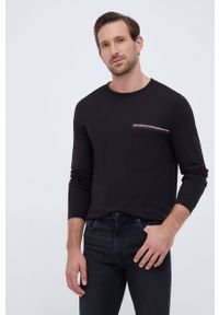 TOMMY HILFIGER - Tommy Hilfiger longsleeve bawełniany kolor czarny z nadrukiem. Kolor: czarny. Materiał: bawełna. Długość rękawa: długi rękaw. Długość: długie. Wzór: nadruk. Styl: klasyczny