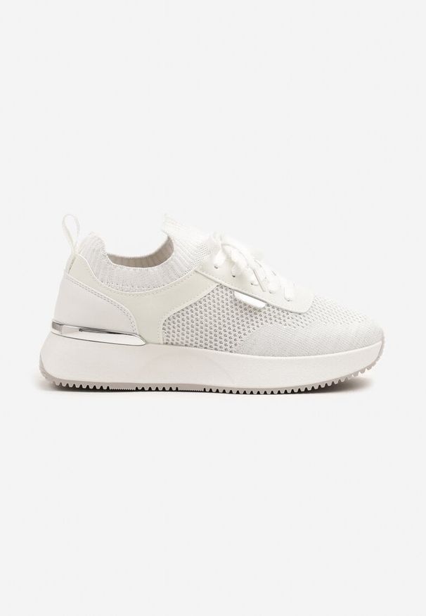 Born2be - Białe Siateczkowe Sneakersy Dorami. Okazja: na co dzień. Zapięcie: sznurówki. Kolor: biały. Materiał: jeans. Obcas: na płaskiej podeszwie