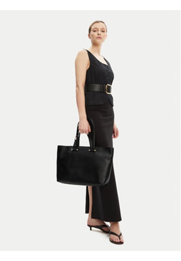 Furla Torebka Duetto L WB01453 BX3169 3924S Czarny. Kolor: czarny. Materiał: skórzane