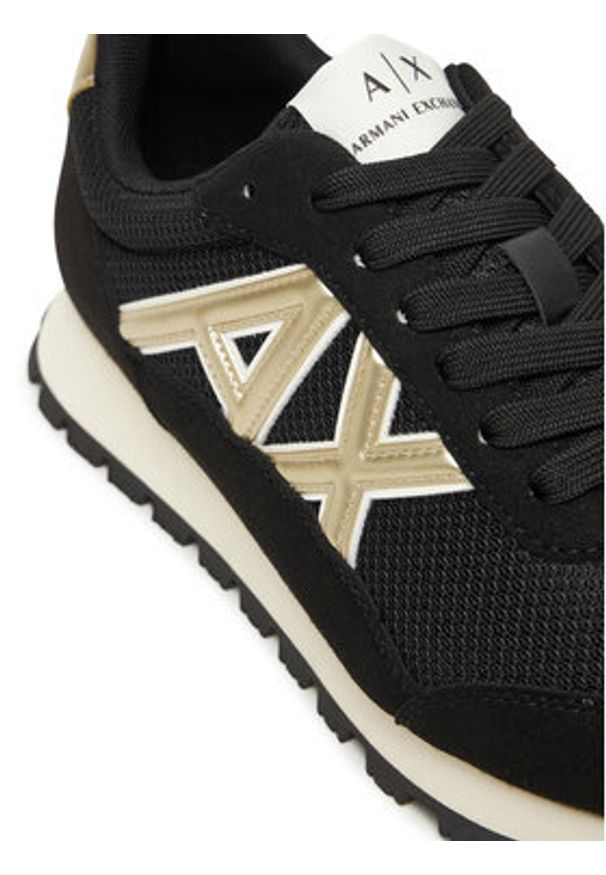 Armani Exchange Sneakersy XW002150 AF19388 MC077 Czarny. Kolor: czarny. Materiał: materiał