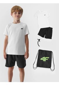 4F JUNIOR - Komplet sportowy szybkoschnący na WF (koszulka+spodenki+worek) chłopięcy. Kolor: czarny. Materiał: dzianina. Wzór: nadruk