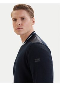 Bugatti Bluza 8750-15174E Granatowy Regular Fit. Kolor: niebieski. Materiał: bawełna #8