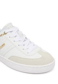 Guess Sneakersy FLTNAO LEA12 Biały. Kolor: biały. Materiał: skóra