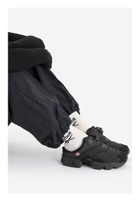 Reebok Klapki EO-INSTAPUMP FURY MULE 100230815 Czarny. Kolor: czarny. Materiał: materiał