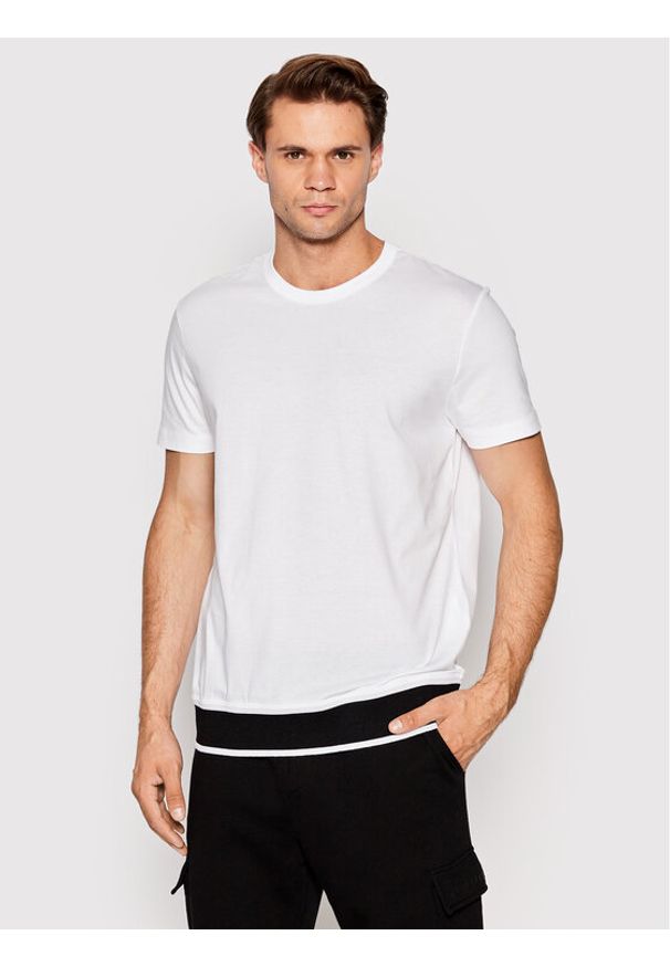 Ice Play T-Shirt 22I U1M0 F018 P400 1101 Biały Regular Fit. Kolor: biały. Materiał: bawełna