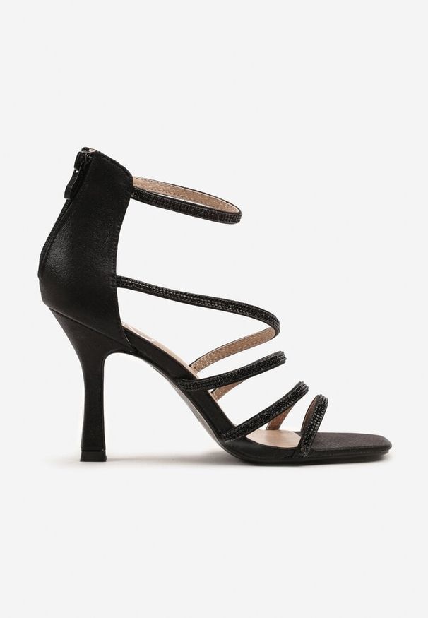 Renee - Czarne Sandały na Szpilce Ozdobione Cyrkoniami Irrisore. Okazja: na co dzień. Kolor: czarny. Wzór: aplikacja. Obcas: na szpilce. Styl: casual, elegancki. Wysokość obcasa: średni