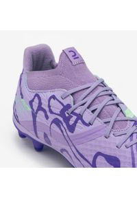 KIPSTA - Buty piłkarskie damskie Kipsta Viralto III-W FG. Nosek buta: okrągły. Kolor: fioletowy. Materiał: dzianina, zamsz, mesh, syntetyk. Szerokość cholewki: normalna. Sport: piłka nożna