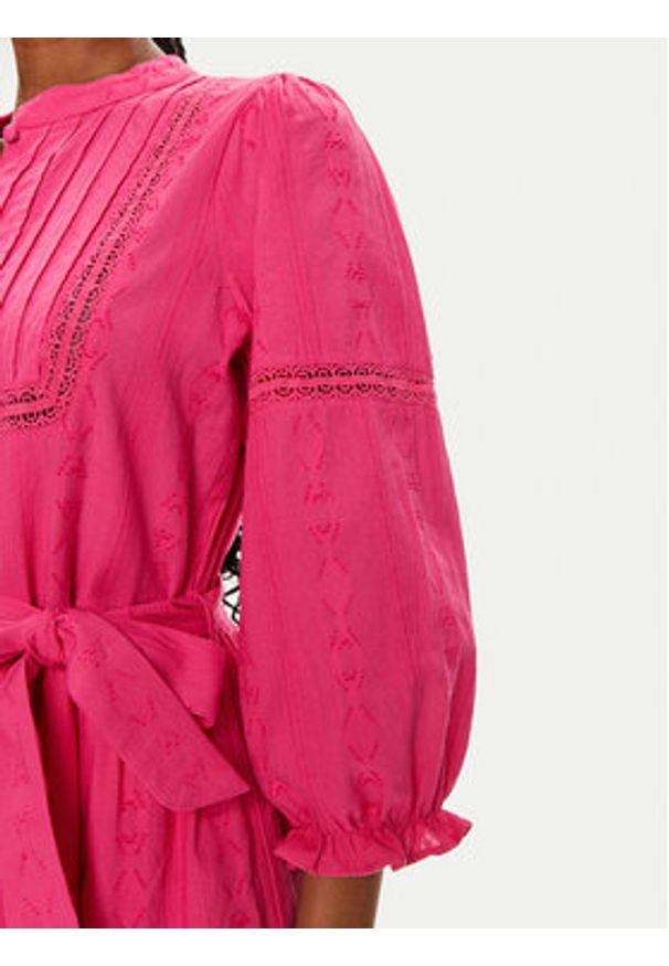 Vila Sukienka codzienna Omma 14095847 Różowy Regular Fit. Okazja: na co dzień. Kolor: różowy. Materiał: bawełna. Typ sukienki: proste. Styl: casual