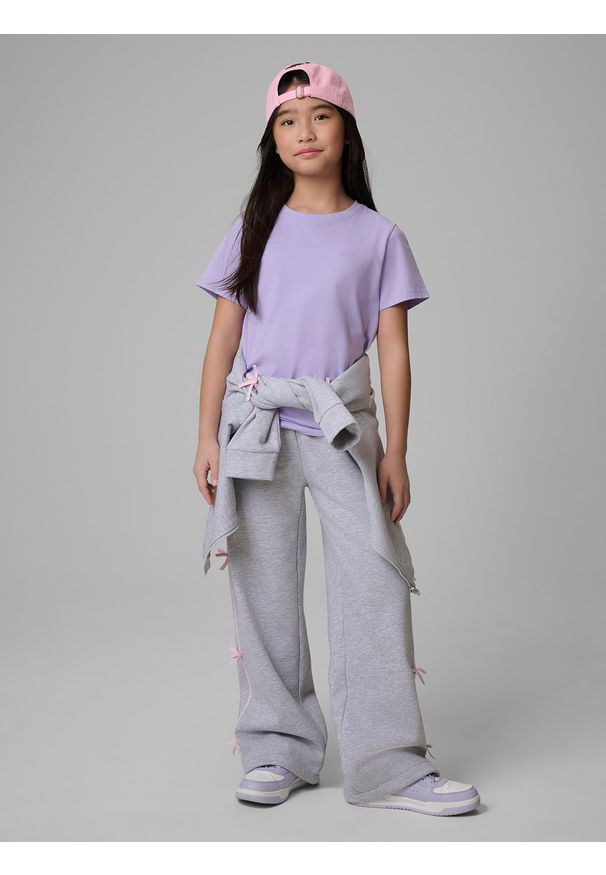 4f - 4F T-shirt regular gładki dziewczęcy - fioletowy 152 (11-12 lat). Okazja: na uczelnię, na co dzień, na spacer. Kolor: fioletowy. Materiał: materiał, bawełna, jersey, jeans, dzianina, skóra. Wzór: gładki. Sezon: lato. Styl: klasyczny, casual