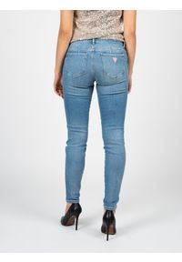 Guess Jeansy "Curve X" | W1YAJ2D4GV3 | Kobieta | Niebieski. Okazja: na co dzień. Kolor: niebieski. Styl: klasyczny, casual