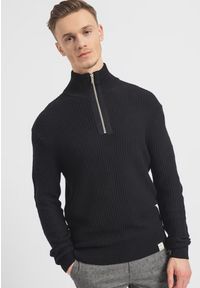 Męski Sweter Mustang Style Emil T Ziptroyer Black 1014440 4142. Okazja: na co dzień. Materiał: bawełna. Długość rękawa: długi rękaw. Długość: krótkie. Styl: casual, elegancki #1