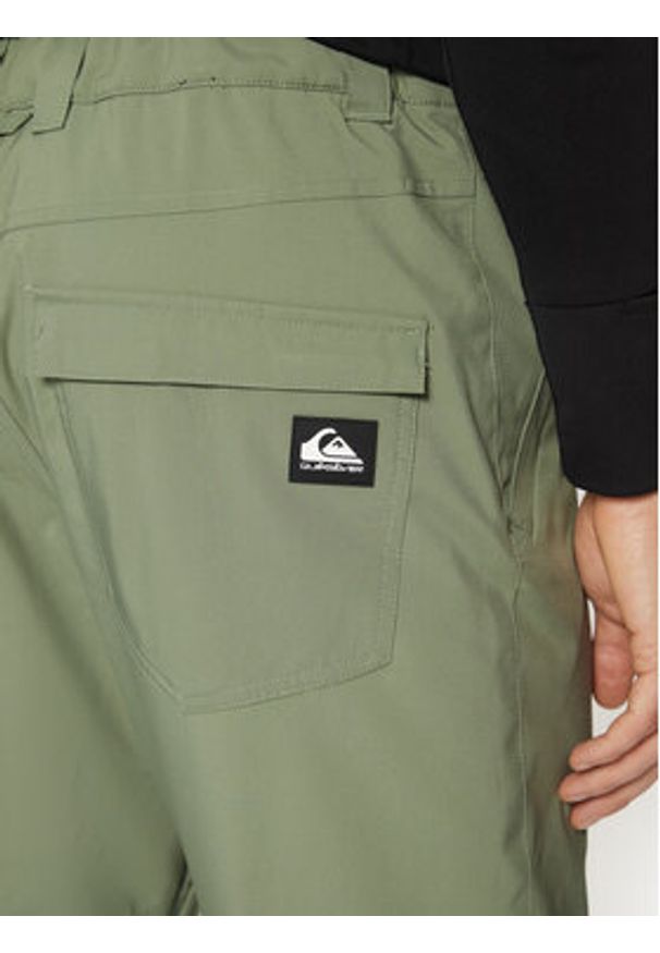 Quiksilver Spodnie narciarskie Estate EQYTP03146 Zielony Modern Fit. Kolor: zielony. Materiał: syntetyk. Sport: narciarstwo