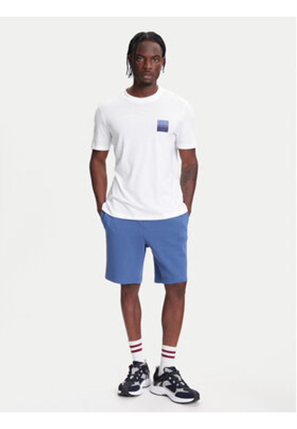 Hugo - HUGO T-Shirt Dapusi 50544458 Biały Regular Fit. Kolor: biały. Materiał: bawełna